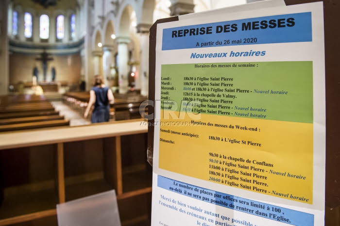 Coronavirus, aménagement de l’église suivant les mesures sanitaires.