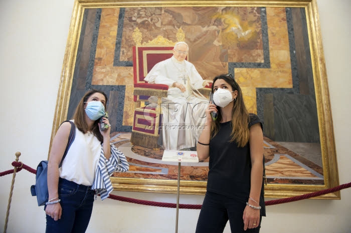 Réouverture au public du palais pontifical de Castel Gandolfo.