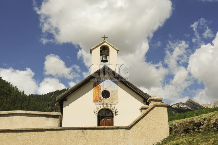 Eglise de montagne, Hautes-Alpes.