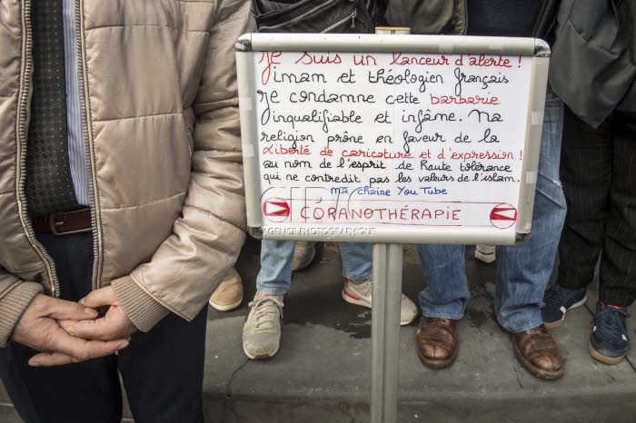 Paris, hommage à Samuel PATY, professeur assassiné par un terroriste.