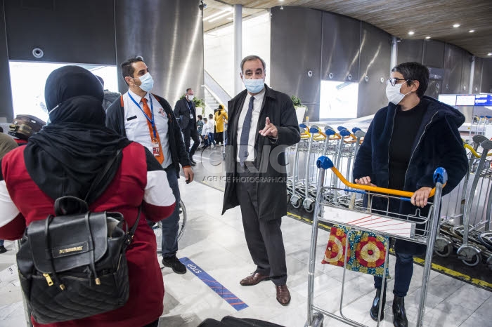 Arrivée en France de réfugiés, via les “couloirs humanitaires".
