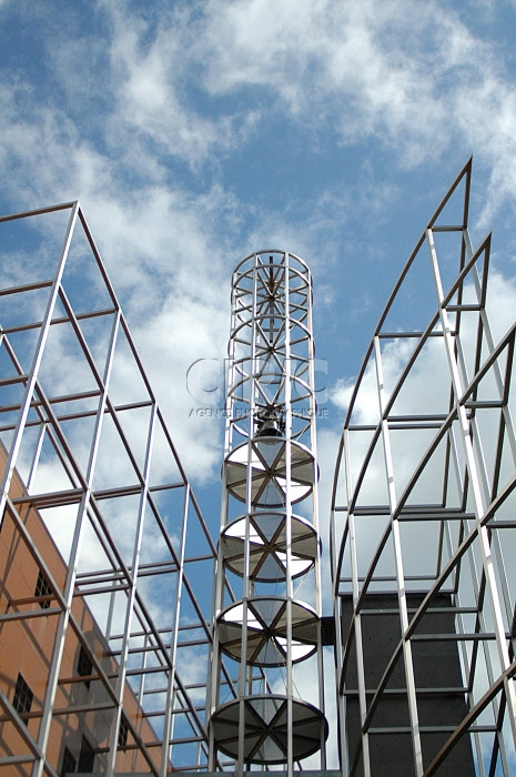 Eglise contemporaine à Paris - art sacré