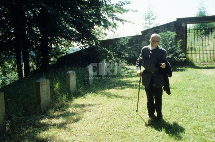 L'Abbé Pierre à Saint Wandrille