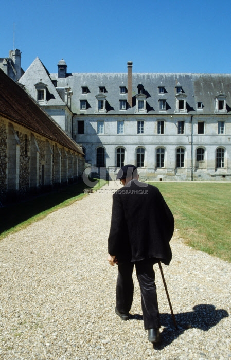 L'Abbé Pierre à Saint Wandrille