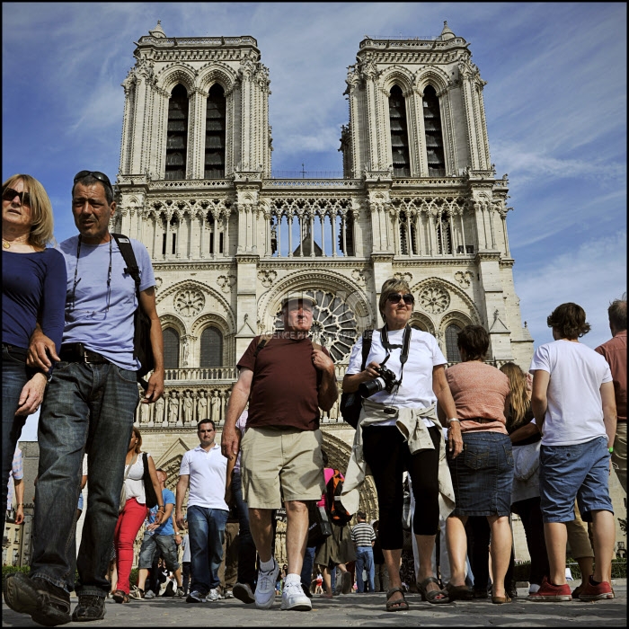 Parvis de Notre Dame de Paris