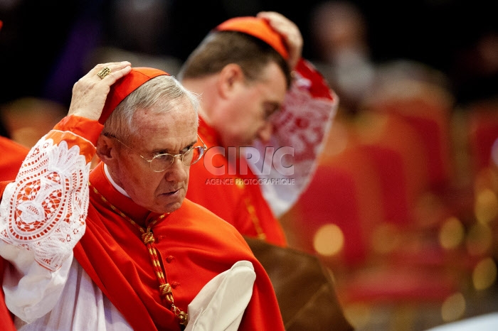 Messe solennelle pour l'élection du pontife romain