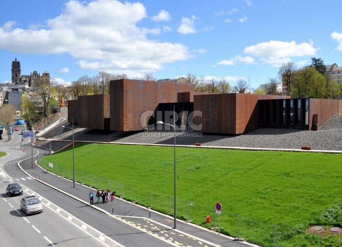 Musée SOULAGES à Rodez.