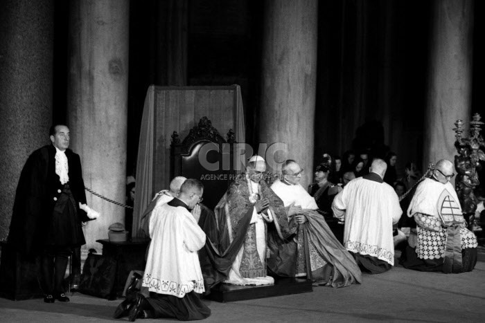Paul VI durant la Semaine Sainte