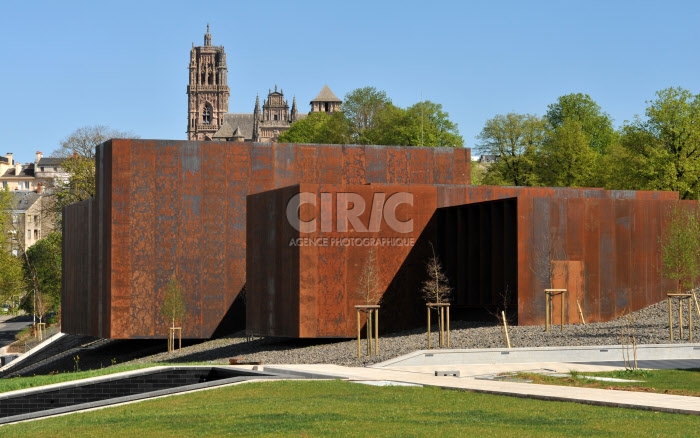 Musée SOULAGES à Rodez.