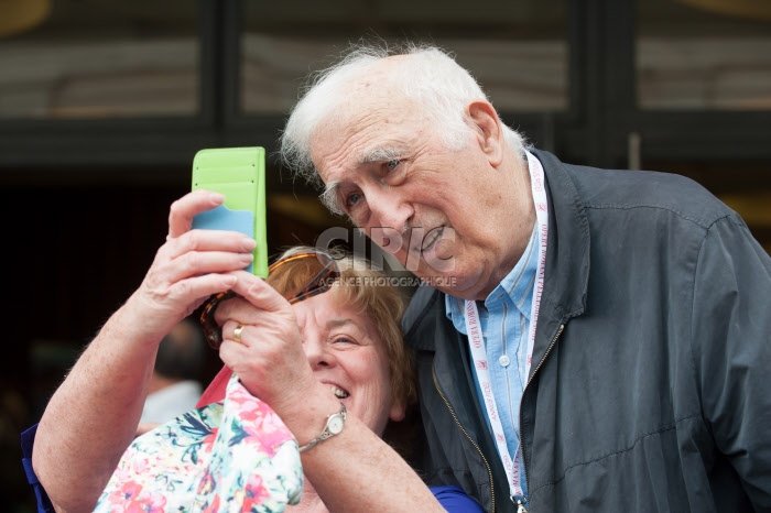  Jean VANIER