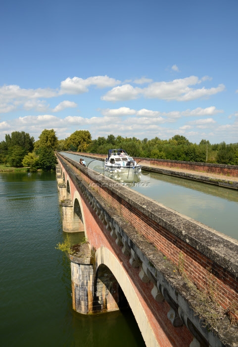 Pont- Canal de Cacor