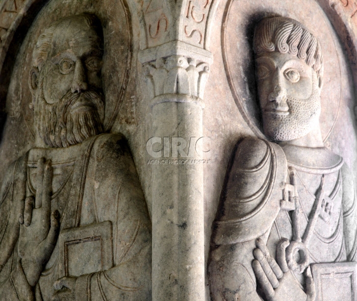 Relief sculpté dans le cloître de l'Abbaye St Pierre à Moissac