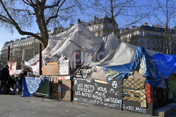 9e Nuit Debout. Place de la République à Paris