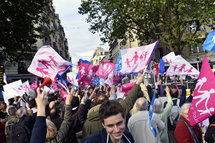 Manif pour Tous, manifestation pour soutenir le projet de loi anti-GPA