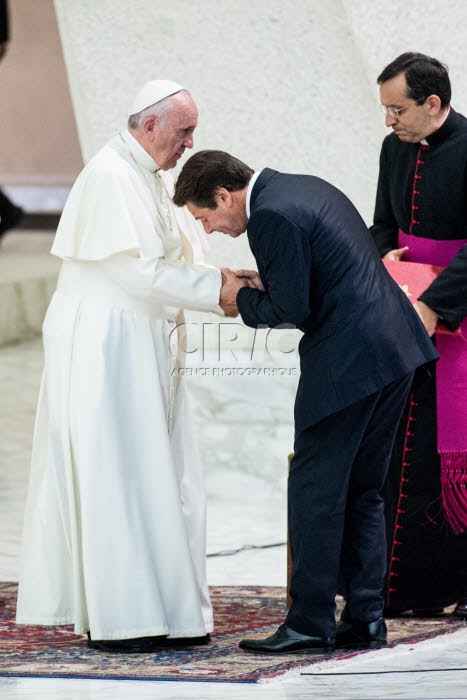 Le pape François reçoit les familles de victimes de Nice