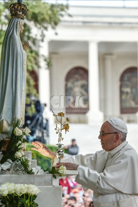 Voyage apostolique du pape François à Fatima.