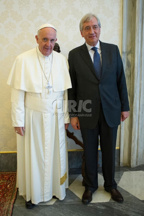 Le pape François et Libero MILONE, contrôleur général des comptes du Saint-Siège
