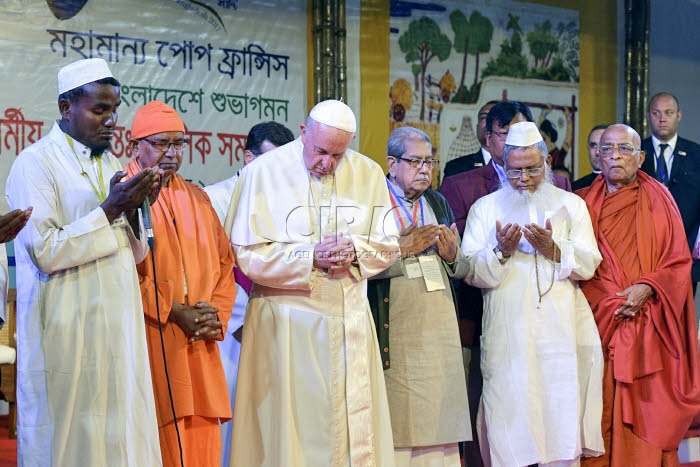 Voyage apostolique du pape François en Bangladesh. Rencontre interreligieuse pour la paix