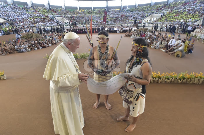 Voyage apostolique du pape François au Pérou. Rencontre avec les peuples autochtones d'Amazonie