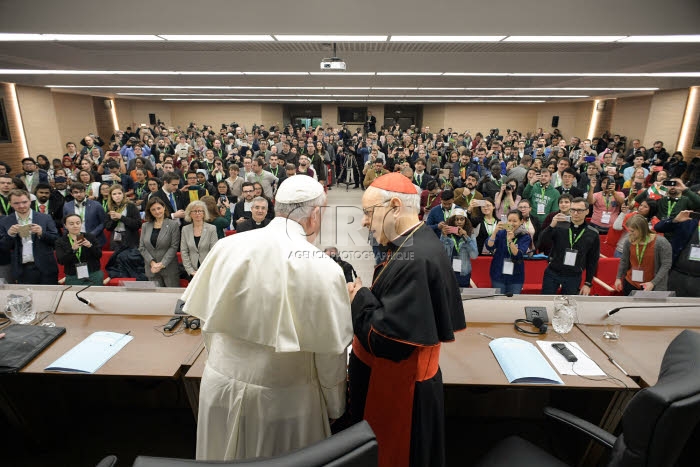 Pré-synode des jeunes à Rome.