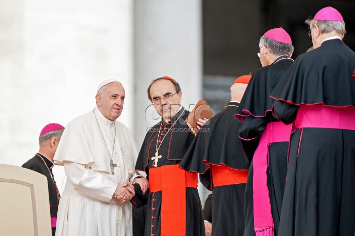 Le pape François et le  Card. Philippe BARBARIN, Archevêque de Lyon