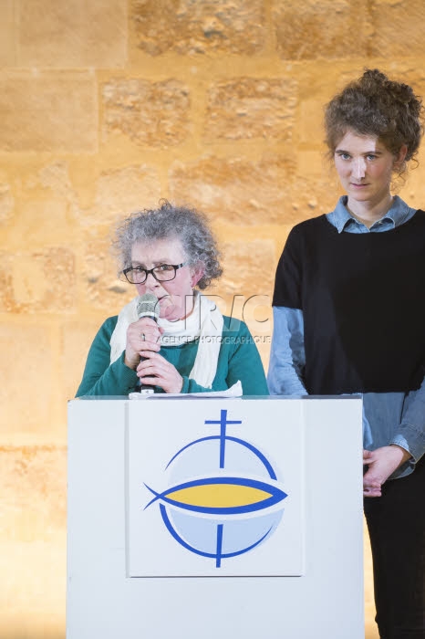 Martine, témoigne sur la fragilité, lors de la rencontre organisée par la CEF.