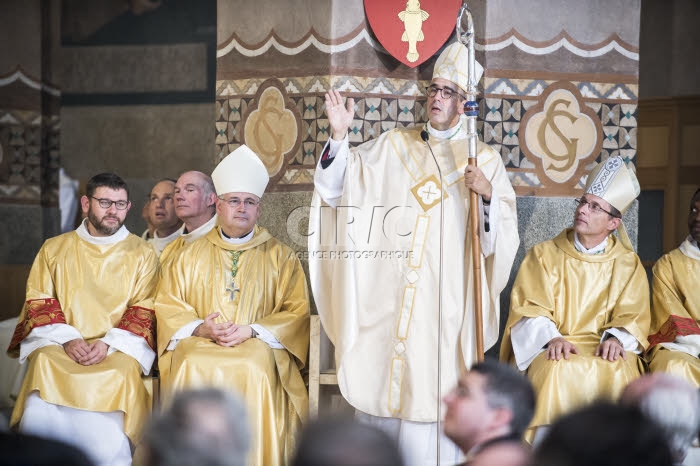 Mgr Matthieu ROUGE, nouvel évêque de Nanterre.