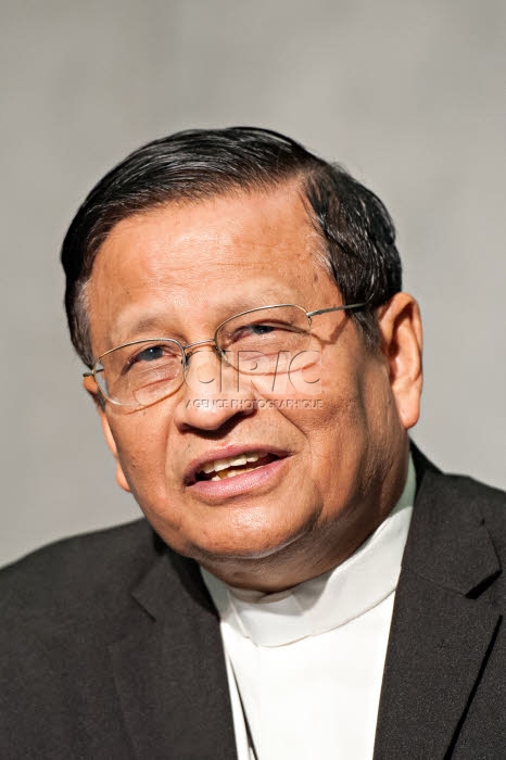 Portrait du Card. Charles MAUNG BO, archevêque de Rangoun