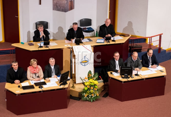 Assemblée plénière des évêques de France à Lourdes
