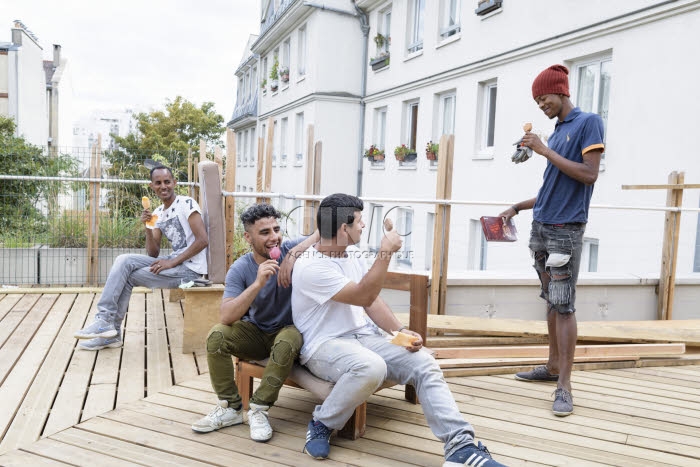 Jeunes migrants, dispositif d'insertion sociale et professionnelle en Ile-de-France.