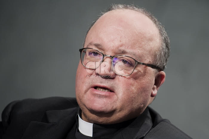 Mgr. Charles J. SCICLUNA, secrétaire adjoint de la Congrégation pour la doctrine de la foi.