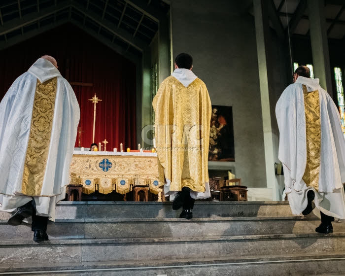 Semaine sainte, célébration de la messe du jeudi saint.