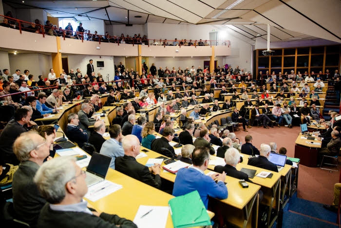 Assemblée plénière des évêques de France à Lourdes.