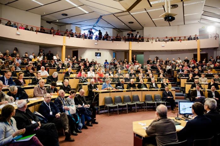 Assemblée plénière des évêques de France à Lourdes.