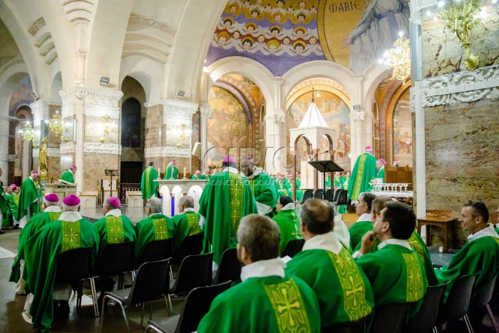 Messe célébrée en la basilique Notre Dame du Rosaire.