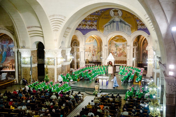 Messe célébrée en la basilique Notre Dame du Rosaire.