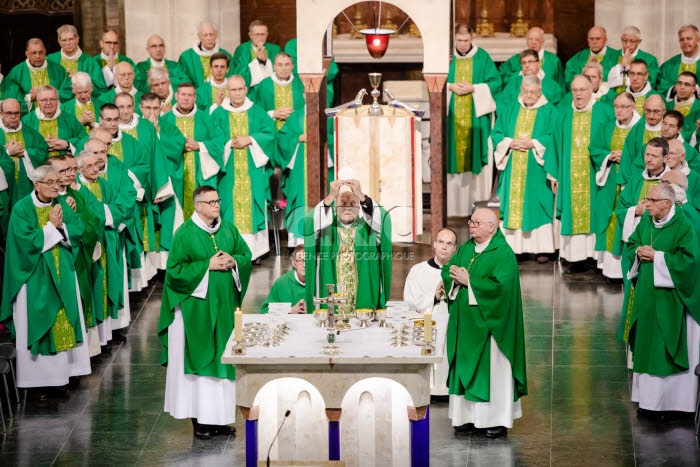 Messe célébrée en la basilique Notre Dame du Rosaire.
