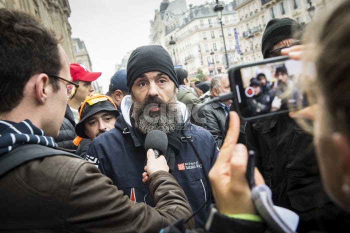 Marche contre l'islamophobie, interview de Jérôme RODRIGUES.