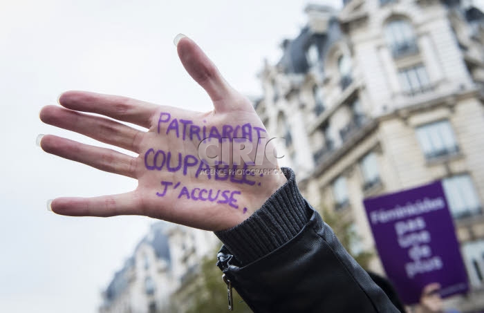 Paris, marche contre les violences sexistes et sexuelles faites aux femmes.