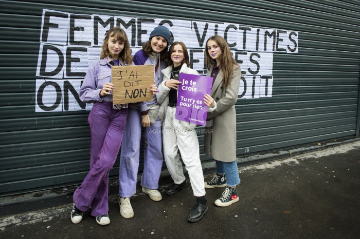 Paris, marche contre les violences sexistes et sexuelles faites aux femmes.