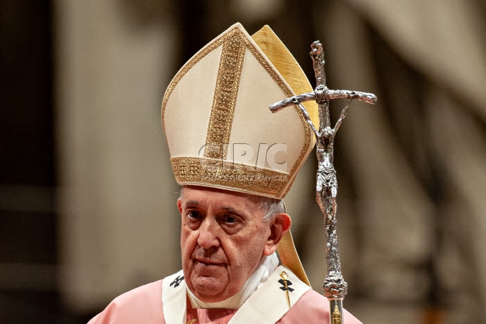 Le Pape lors de la messe célébrée pour la communauté philippine de Rome.