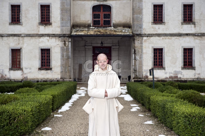 Dom Dysmas de LASSUS, prieur et ministre général de l'Ordre des Chartreux.