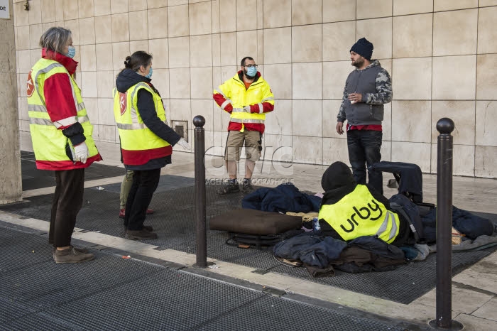 Coronavirus Covid-19, distribution alimentaire, par l’Ordre de Malte France.
