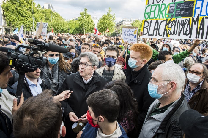 Rassemblement en hommage à George FLOYD, mort lors d'une arrestation aux USA.