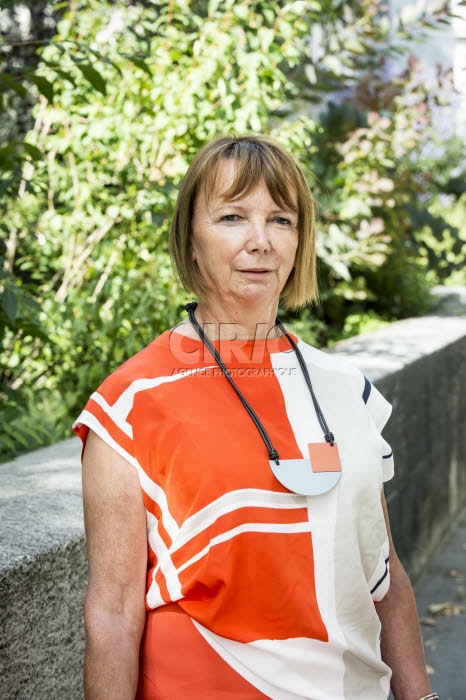 Sept femmes candidates à des fonctions diverses dans l'Eglise.