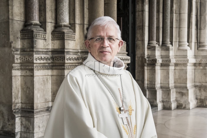 Mgr Olivier LEBORGNE, évêque d'Amiens