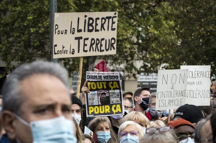 Paris, hommage à Samuel PATY, professeur assassiné par un terroriste.